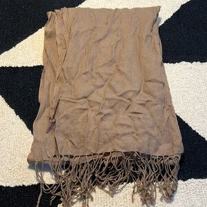 Lightweight Wool Scarf